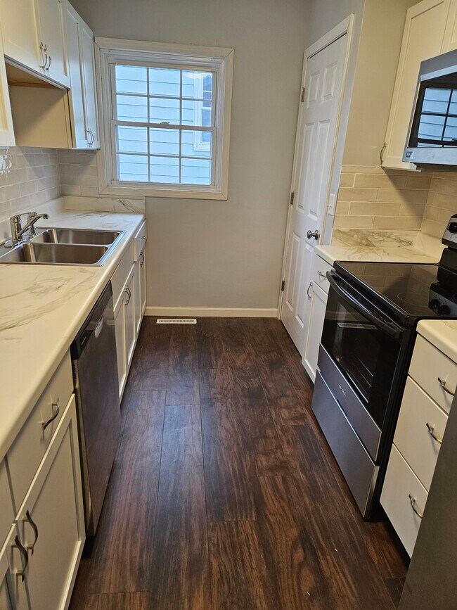 Photo - 926 Cimarron Dr