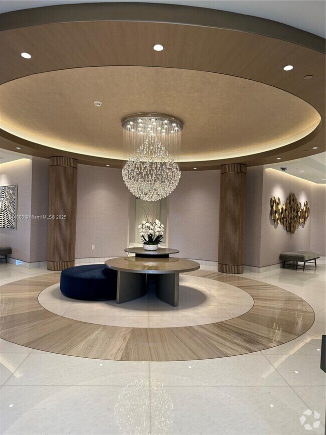 Building Photo - 888 Brickell Key Dr Unit 601 Rental