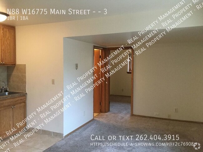 Building Photo - Lower 1 Bedroom Private Entry Apartment Unit 3