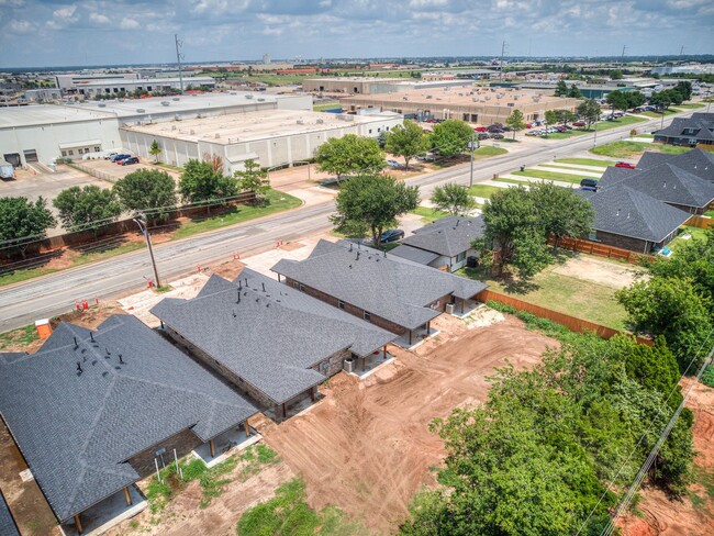 Photo - 328 NW 122nd St