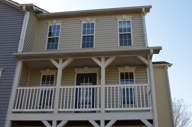 Photo - 110 Steam Engine Dr