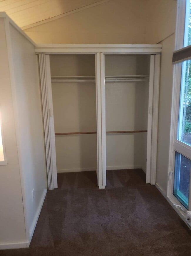 Photo - Move in Ready 1 Bed/1Bath in Clearwood with detached 2 car garage!