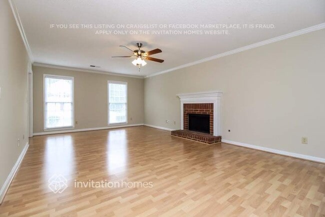 Photo - 2585 Loring Rd NW
