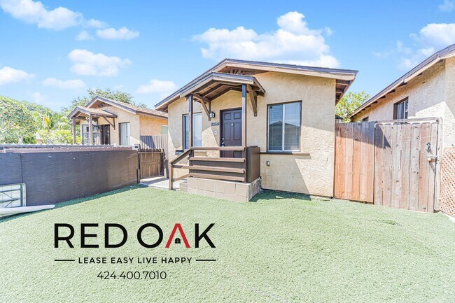 Photo - 14377 Chatsworth Dr Unit 14377