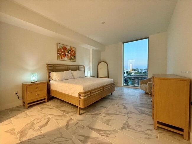 Photo - 777 3rd Ave N Unidad 908