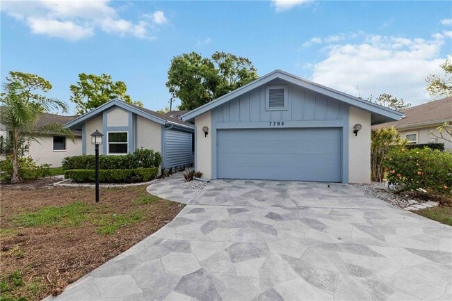 Photo - 7795 Pine Trace Dr