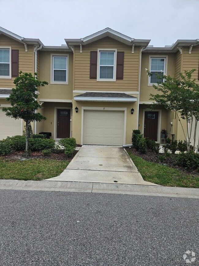 Building Photo - 3 bedroom 2.5 Bath home in Port Orange FL