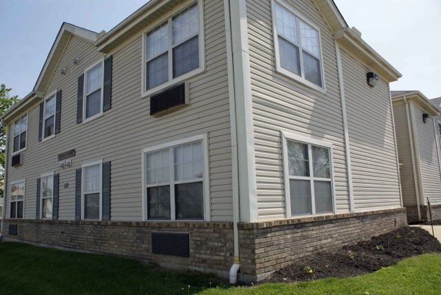 Photo - 132 N Cherry St Unidad #132