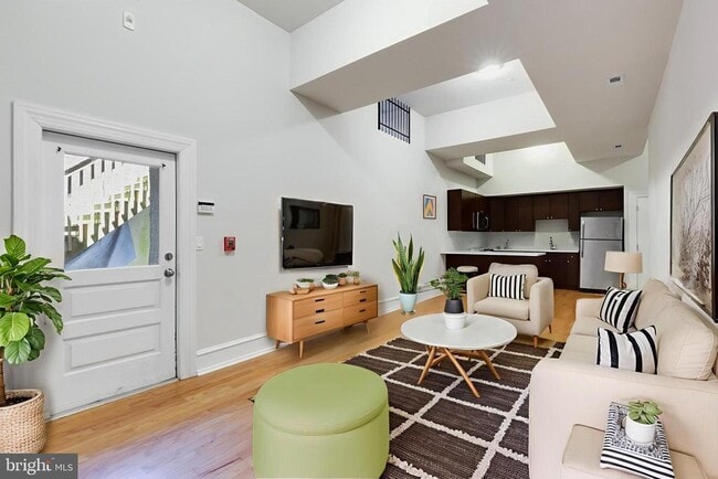 Building Photo - 2136 E Dauphin St Unit 101 Rental