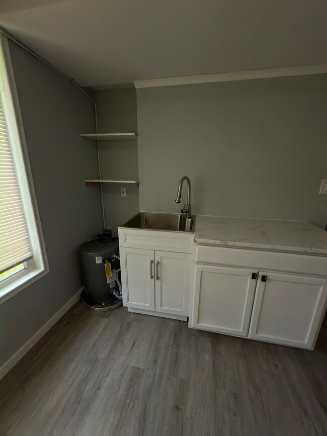 1302 Ariana Woods Cir