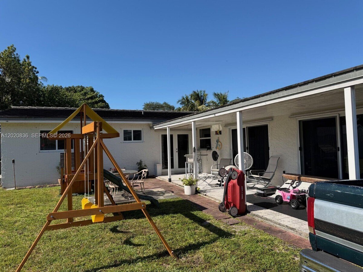Photo - 13425 NW 2nd Ave