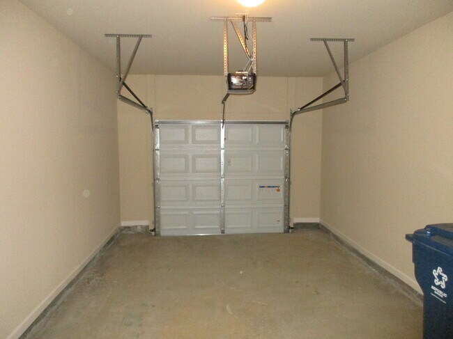 Photo - 2723 Morgan Glen Rd NE