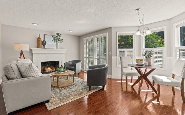 Photo - 1406 SE Condor Pl