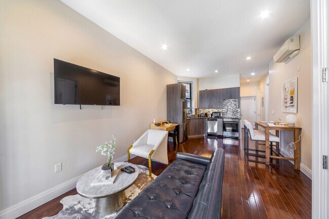 Photo - 30 NY-25 Unit SI ID1051314P