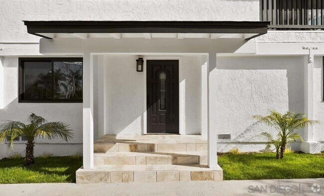 Building Photo - 2537 Davis Ave Rental