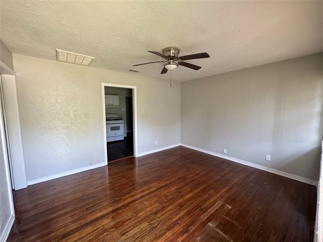 Photo - 8706 Cardella Ave