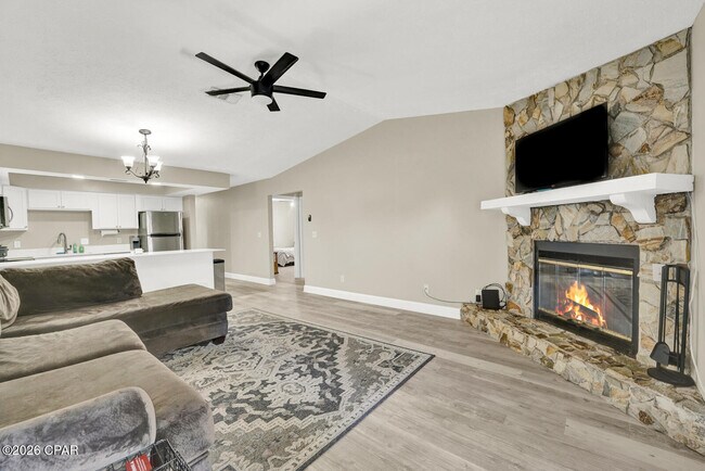 Photo - 5119 Marla Dr