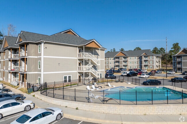The Crossing Apartments