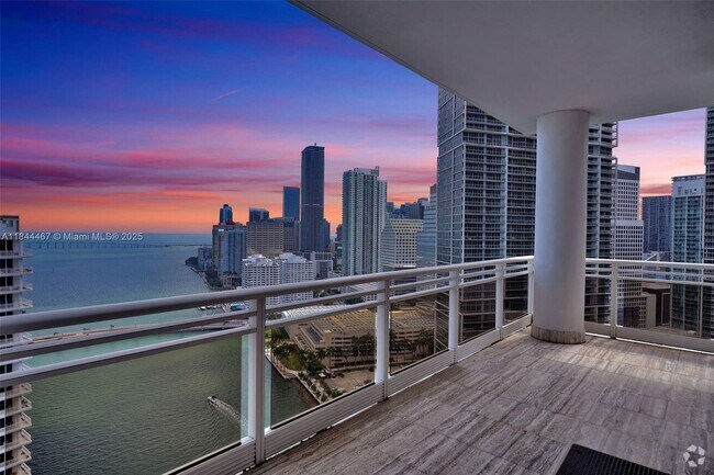 Building Photo - 901 Brickell Key Blvd Unit 3204 Rental