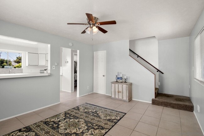 Photo - 3616 E 10th St