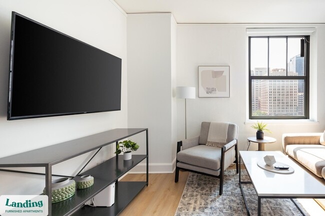 Photo - 933 McGee St Unidad 1-301.1411593