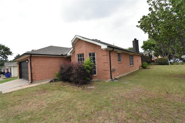Photo - 311 Stell Ave