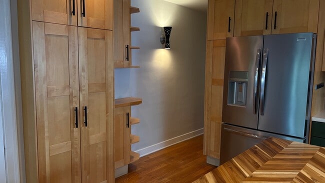 Photo - 851 N Ogden Dr Unit 851