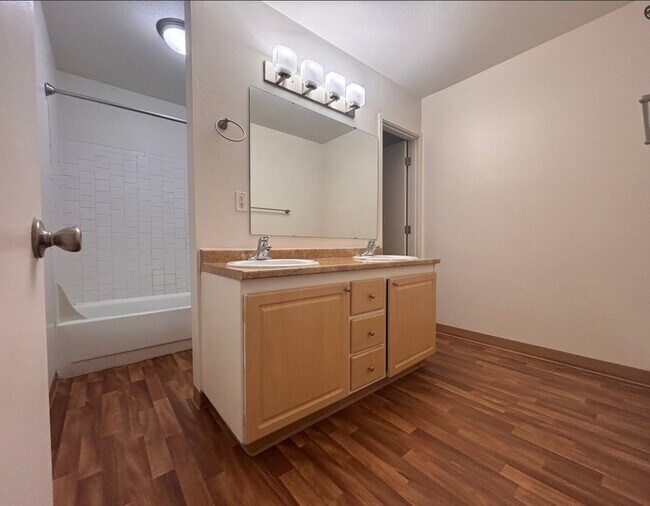 Photo - 4550 SW Murray Blvd Unit 148