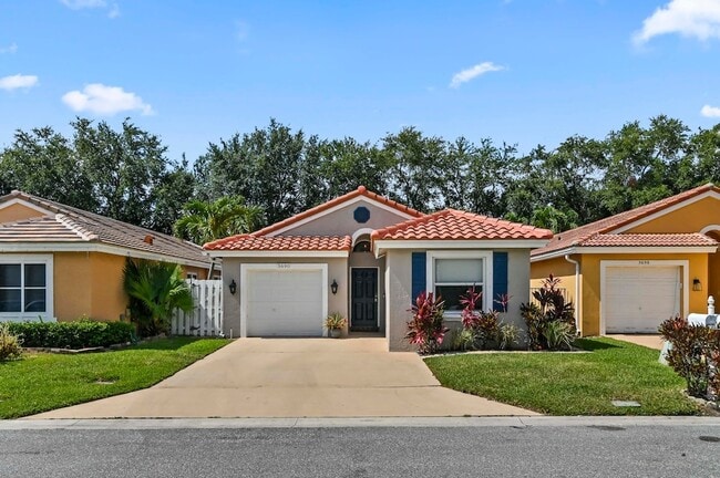 Building Photo - 5690 Green Island Dr