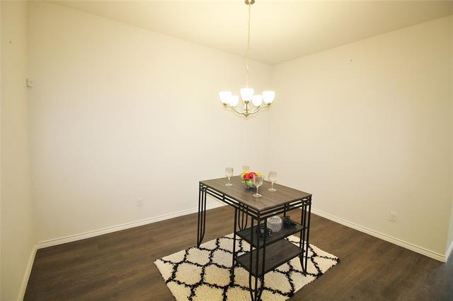 Photo - 4130 Ellinger Dr