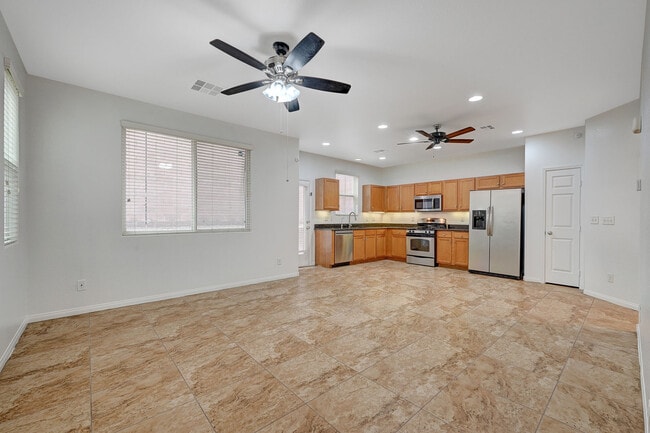 3819 Total Eclipse St