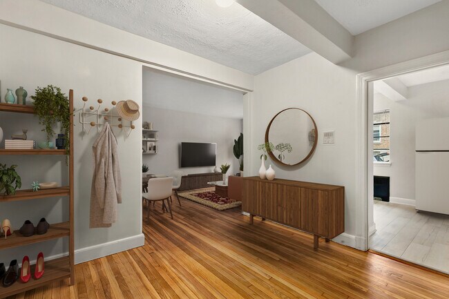 Photo - 97 Strathmore Rd Unit 2