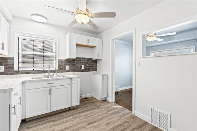 Photo - 14622 Frankfort St