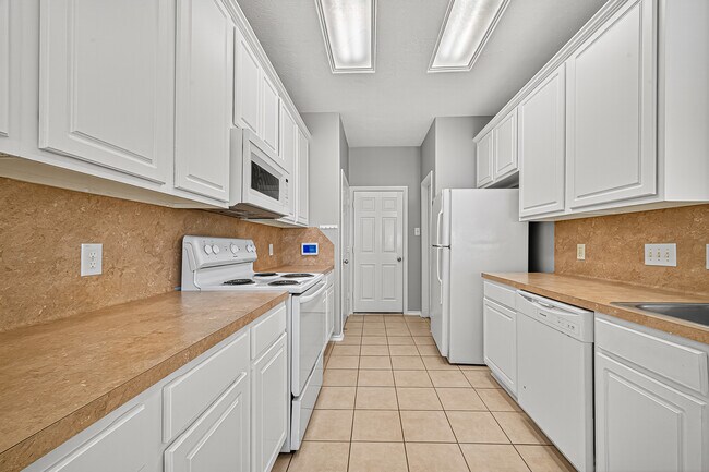 Photo - 110 N Burberry Park Cir