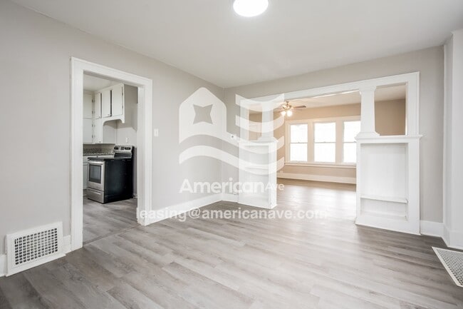 Photo - 228 E Victoria St