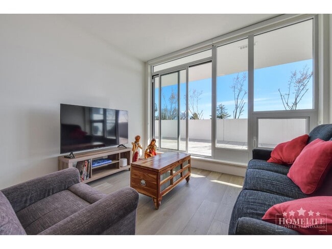 Photo - 1342 Johnston Rd Unit 310