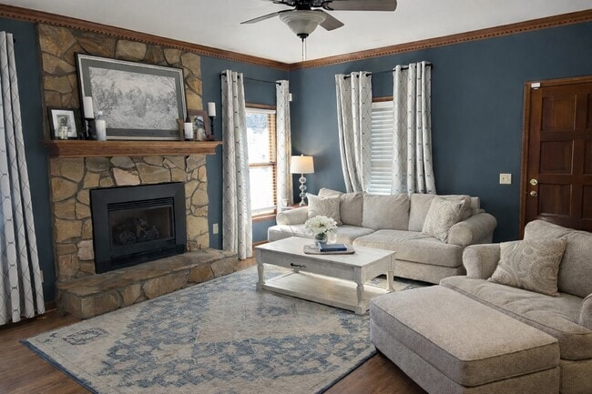 Photo - 609 Willowood Pkwy