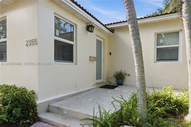 Photo - 2355 Overbrook St