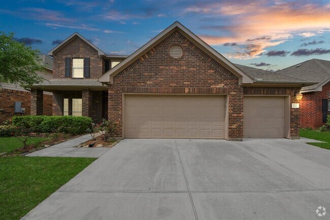 Building Photo - 122 Persimmon Dr Rental