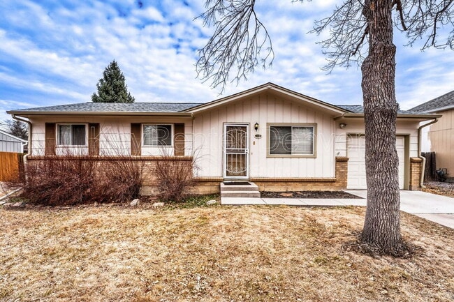 Photo - 738 S Nome St