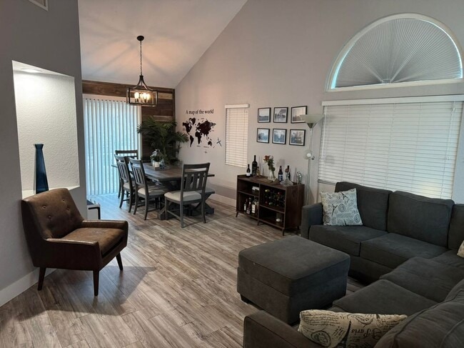 Photo - 14755 Weeping Willow Ln