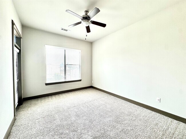 Photo - 5454 Washington Ave Unidad 1403