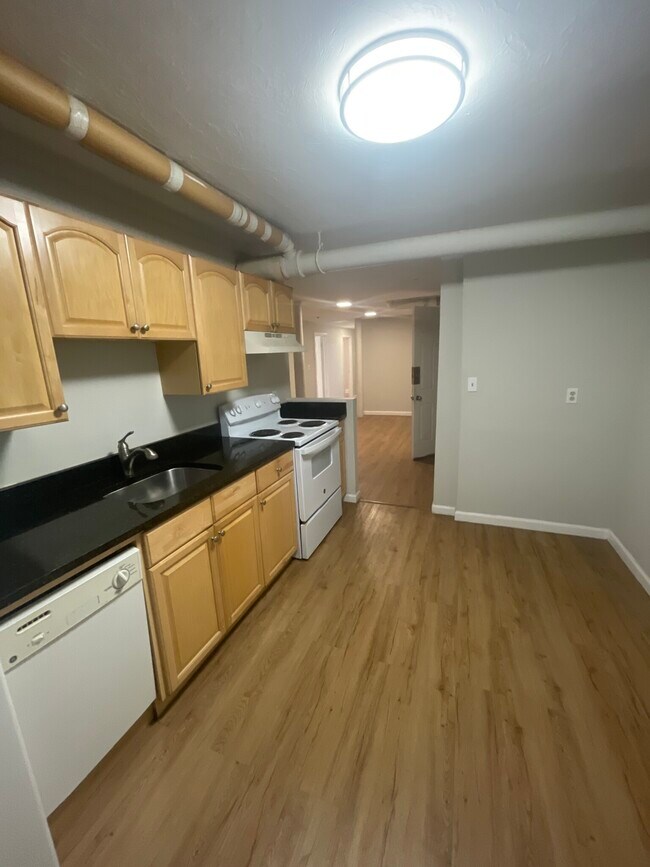 Photo - 38 Hemenway St Unit 51