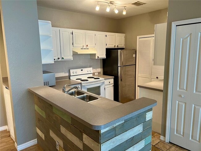 Photo - 2615 Maitland Crossing Way Unidad 9201