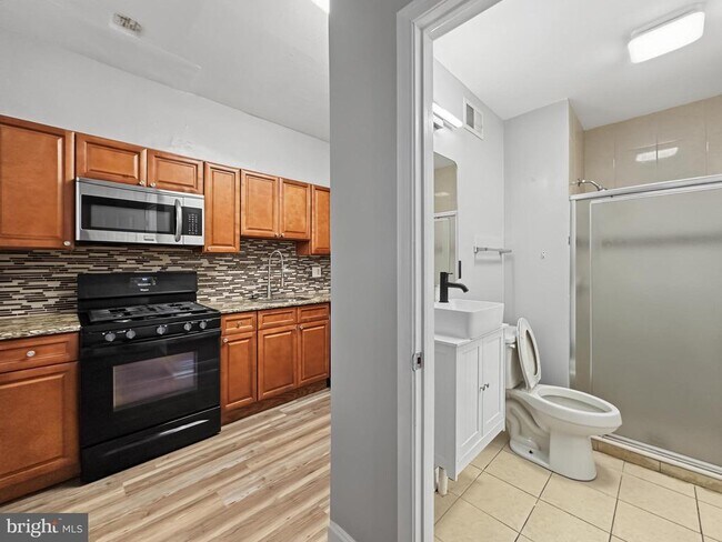 Photo - 2023 N Gratz St