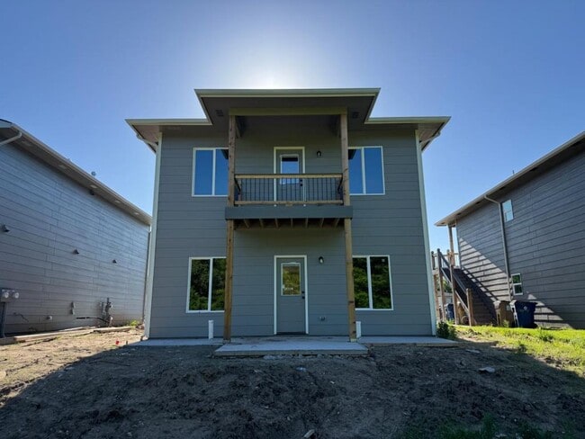 Photo - 5501 N Bressler Dr