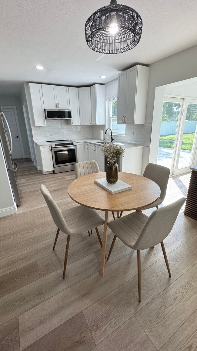 Photo - 2936 27th Ave N