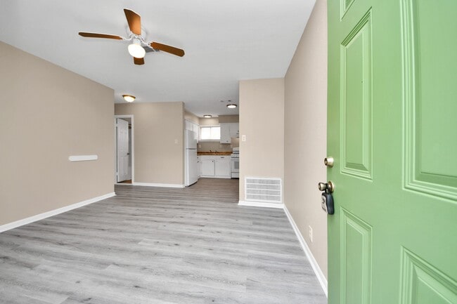 Photo - 17111 River Rd Unit C