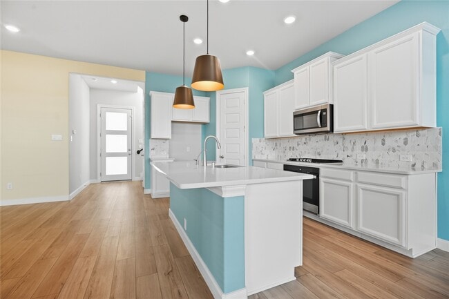 Photo - 719 Sandy Bay Ln