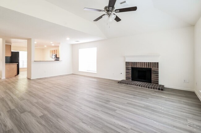 Photo - 5742 Forest Timbers Dr